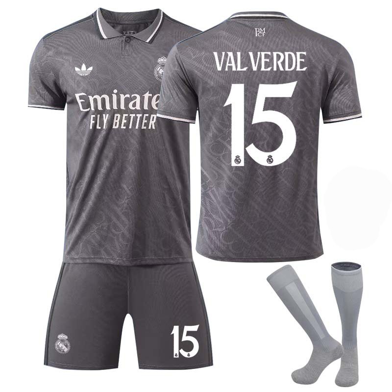 Real Madrid Valverde #15 Tredjedrakt Herre 2024-25 Kortermet + Korte bukser