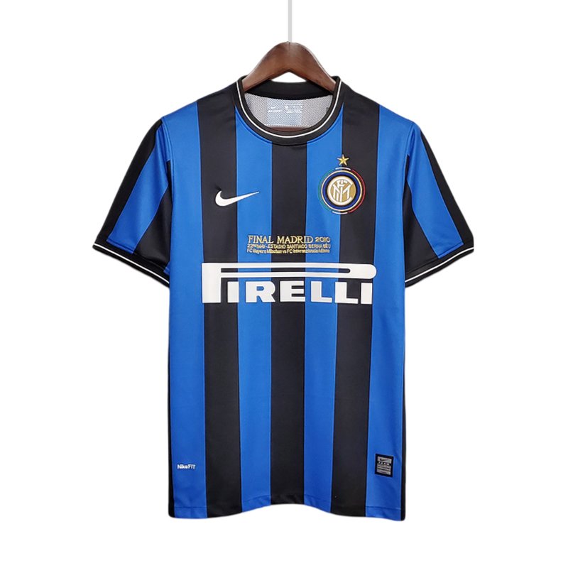 Retro drakter Inter Milan Hjemmedrakt fra sesongen 2009/10 selges