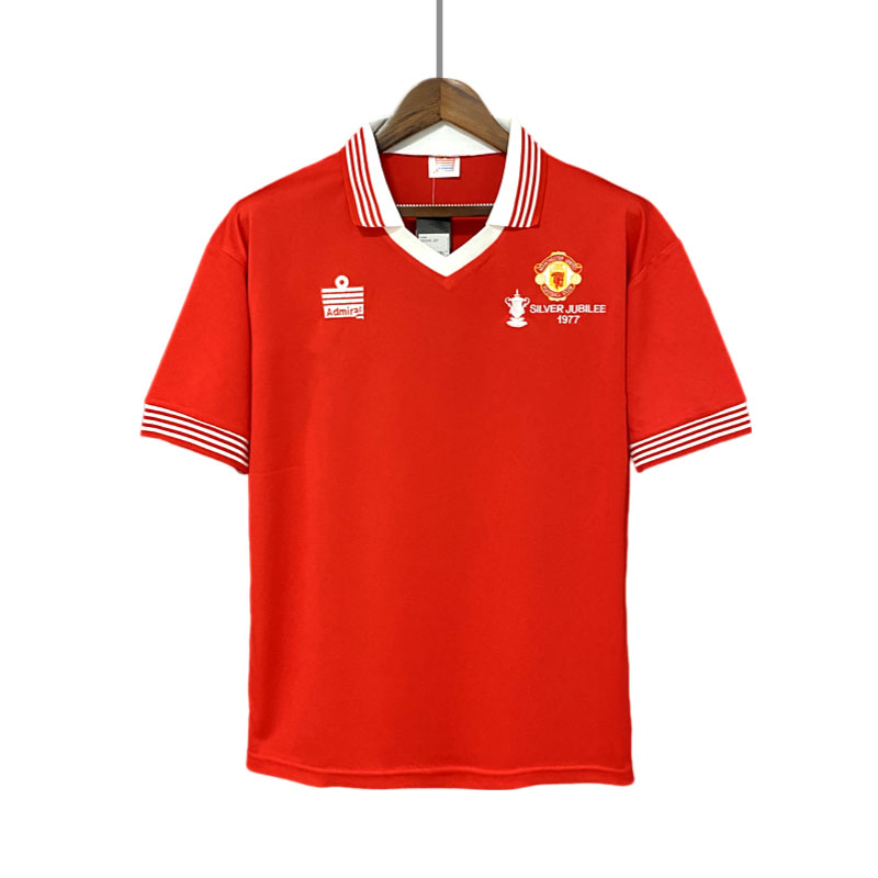 Retro Manchester United 1977 Hjemme Vintage drakt Kortermet Rød