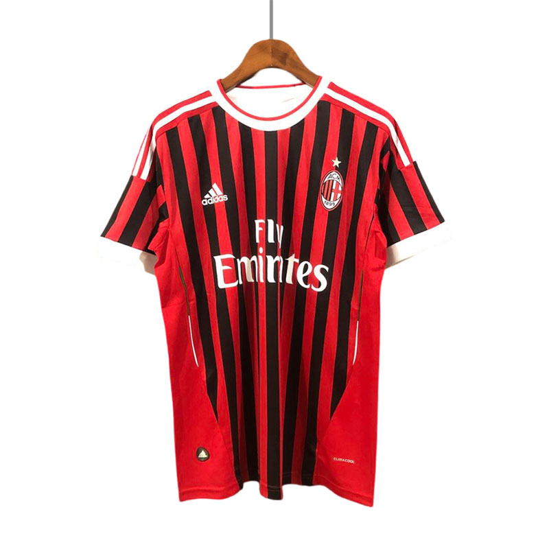 Retro drakt AC Milan hjemmedrakt fra 11/12 sesongen