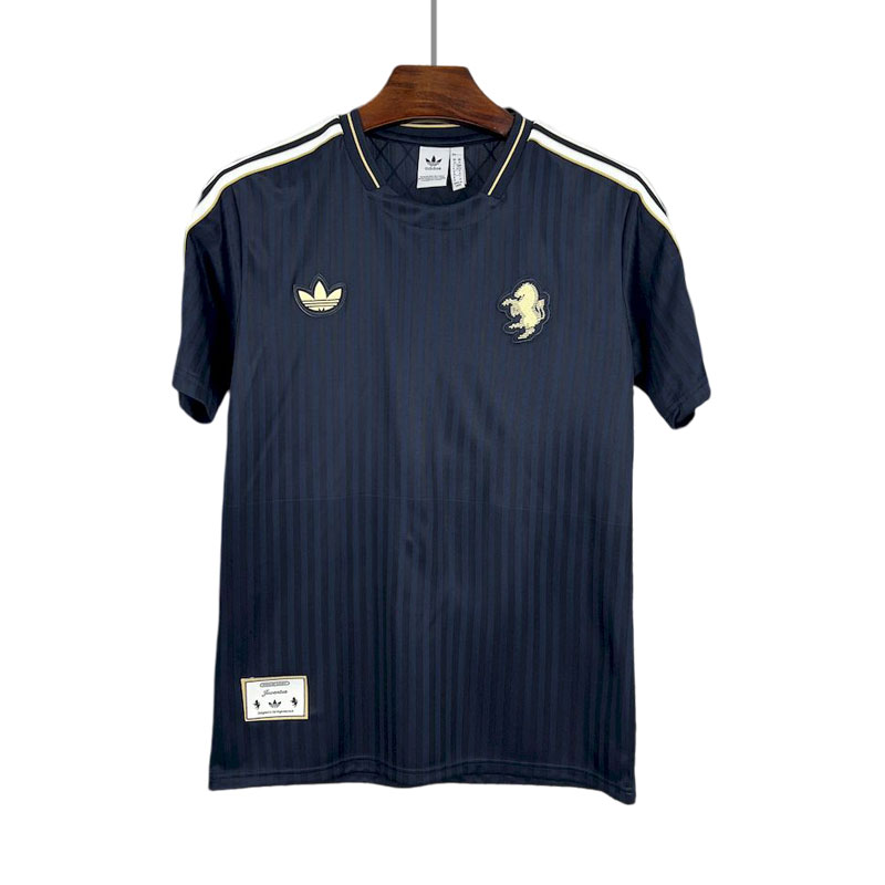 Juventus Terrace Icons 2024/25 navy drakt